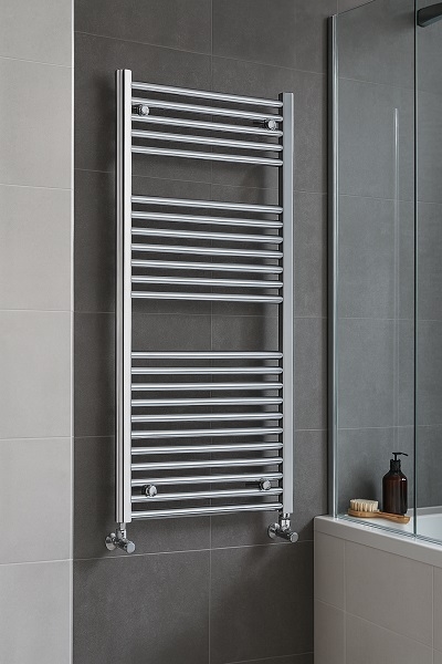 KROM KUPAONSKI RADIJATOR RAVNI 1360x500 / 369 W